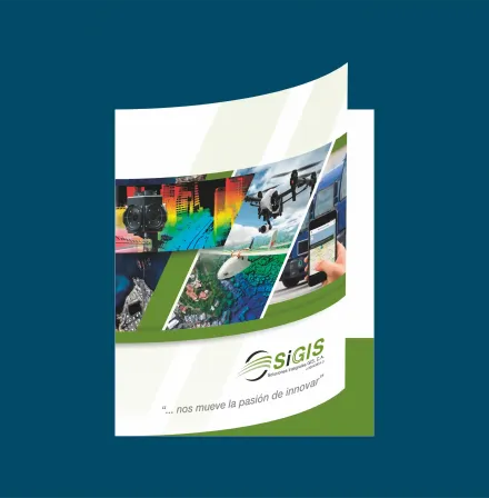 Carpeta corporativa con bolsillo interior y diseño geoespacial con dron, mapas 3D y cartografía.